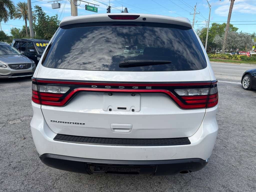 Used 2017 Dodge Durango SXT w/ 3rd Row Seating Group RWD image 4