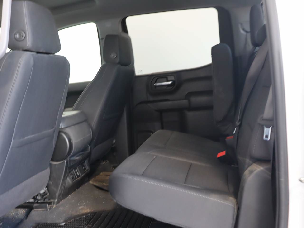 Certified 2024 Chevrolet Silverado 1500 Custom RWD image 14