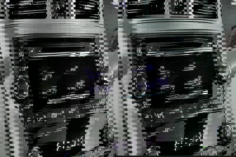 Used 2012 Toyota Avalon image 29