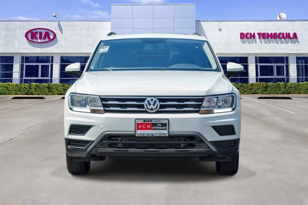 Used 2019 Volkswagen Tiguan SE w/ Panoramic Sunroof Package FWD image 2