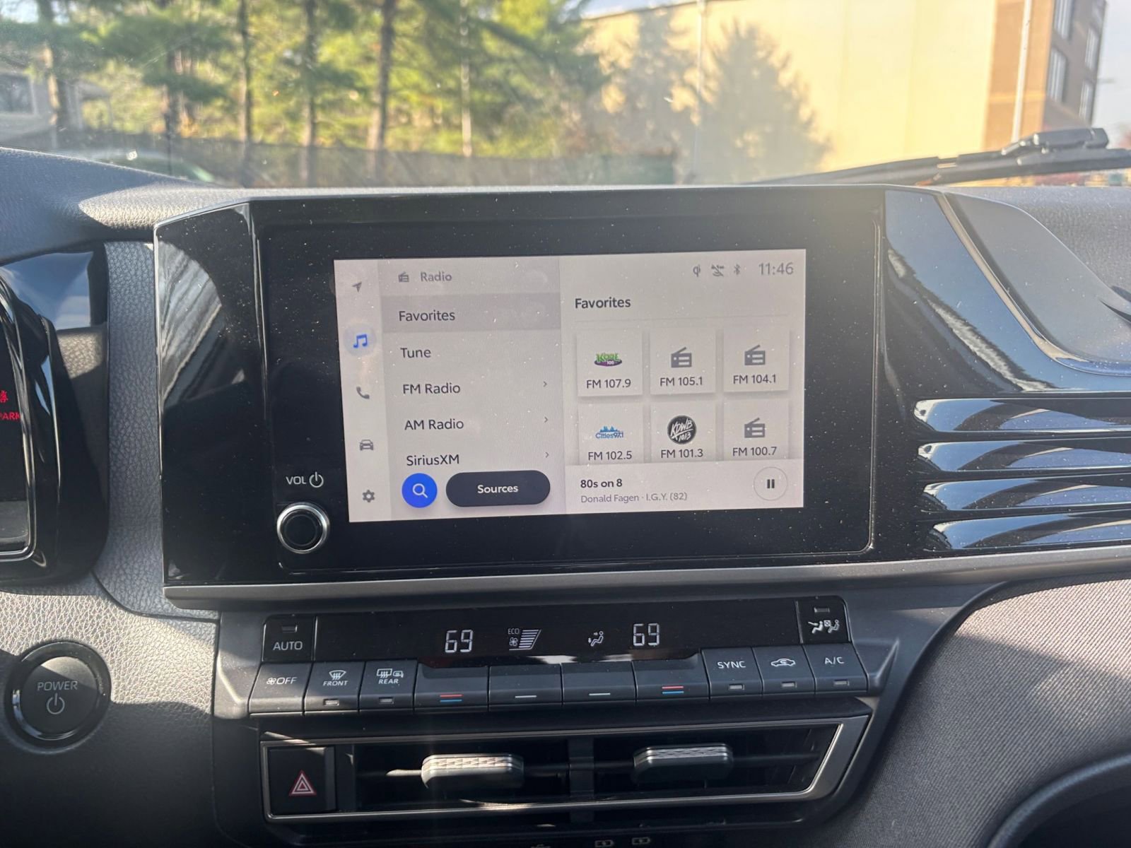 Used 2025 Toyota Camry LE image 21