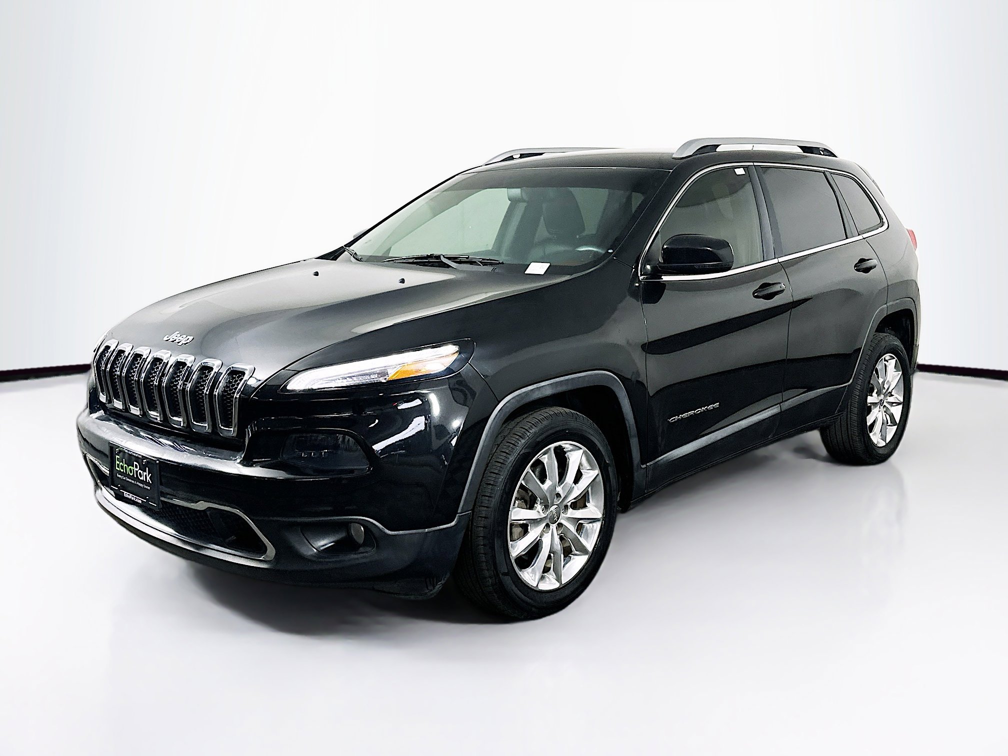 Used 2015 Jeep Cherokee Limited image 3