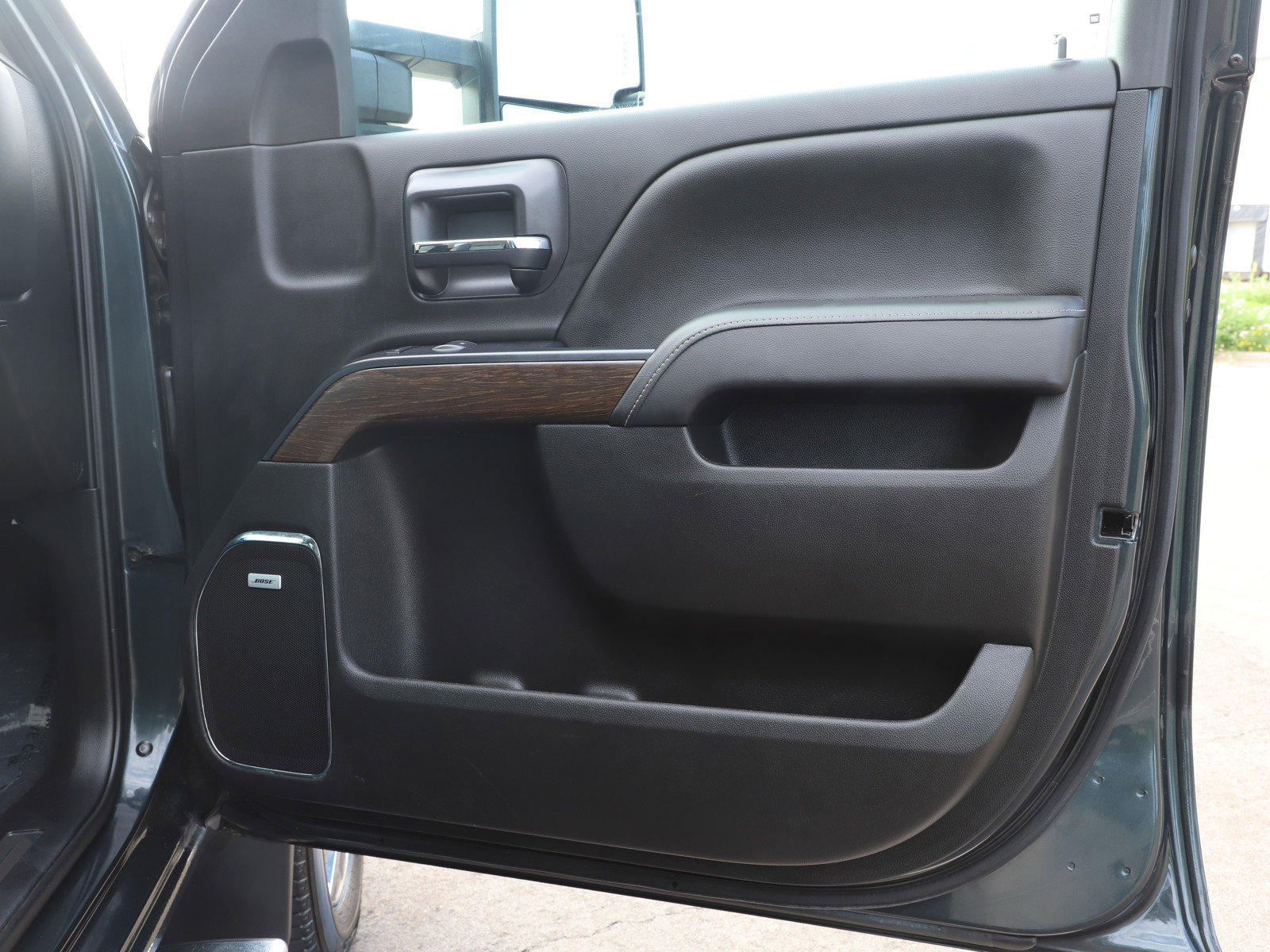 Used 2019 GMC Sierra 2500 Denali AWD/4WD image 11