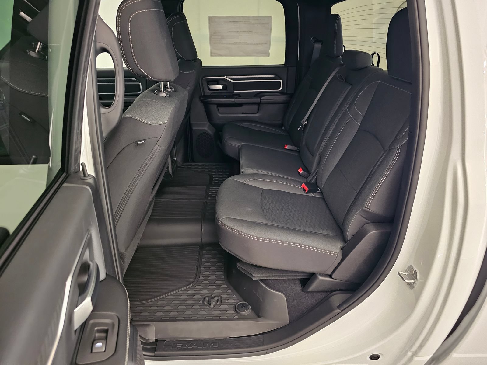 New 2026 RAM 2500 Big Horn AWD/4WD image 23