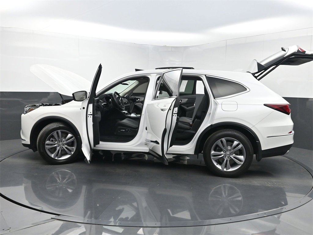 Used 2023 Acura MDX SH-AWD image 42