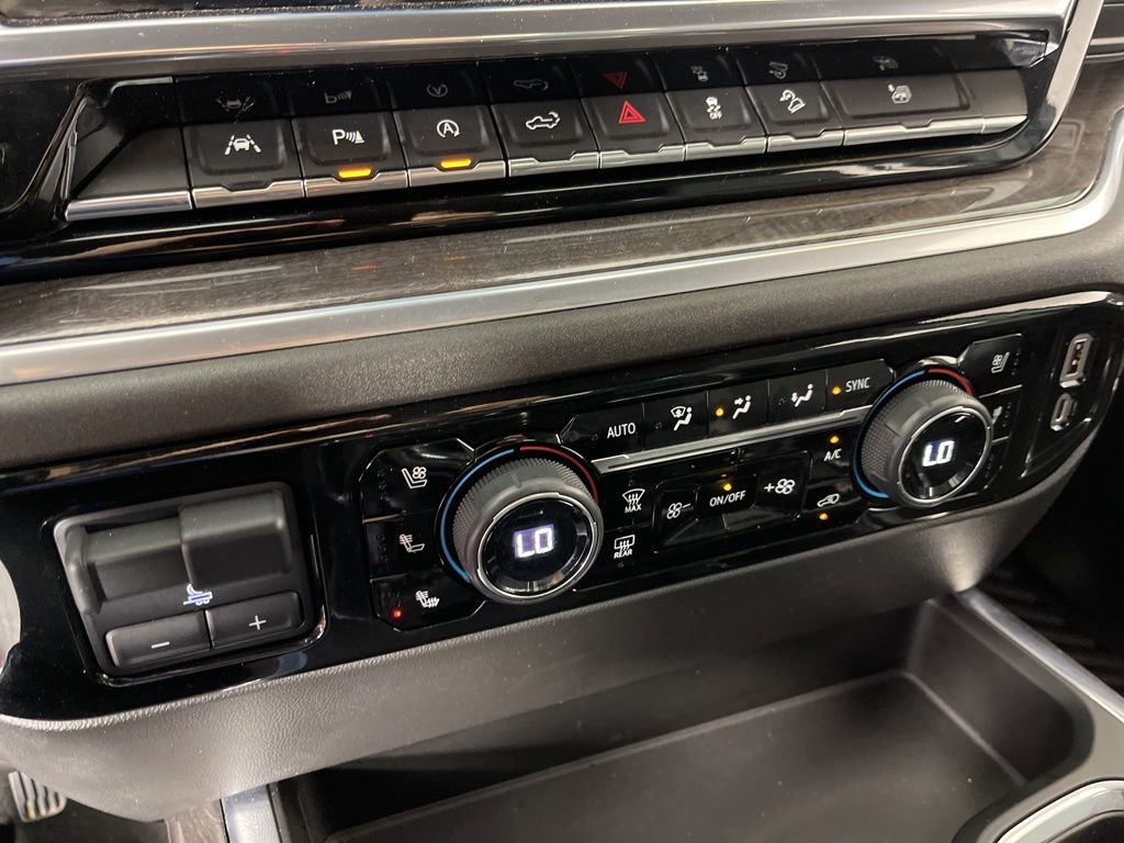 Used 2022 Chevrolet Silverado 1500 LTZ w/ LTZ Premium Texas Edition image 32