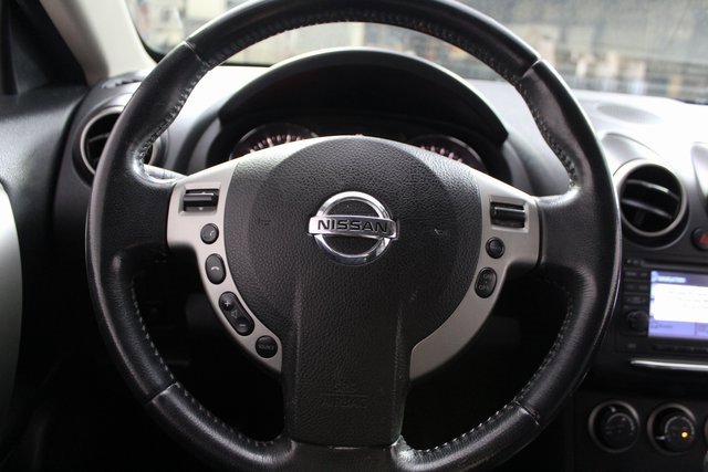 Used 2012 Nissan Rogue SL image 17