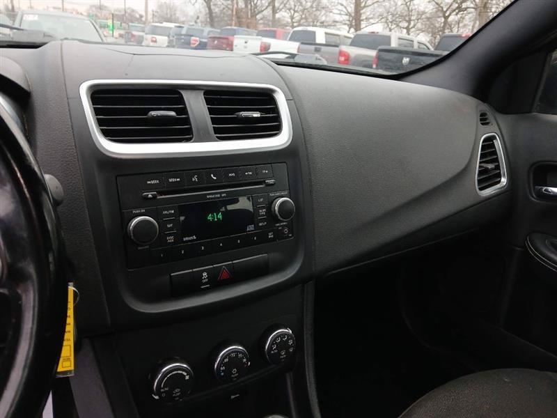 Used 2011 Dodge Avenger Mainstreet FWD image 12