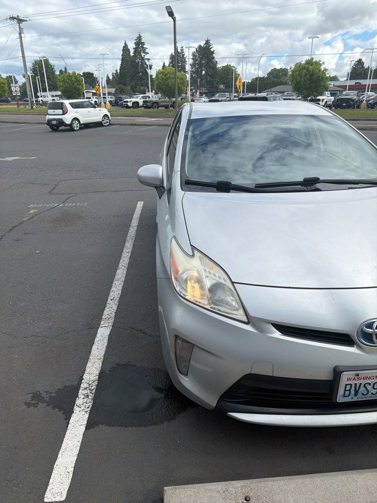 Used 2013 Toyota Prius Two FWD image 6