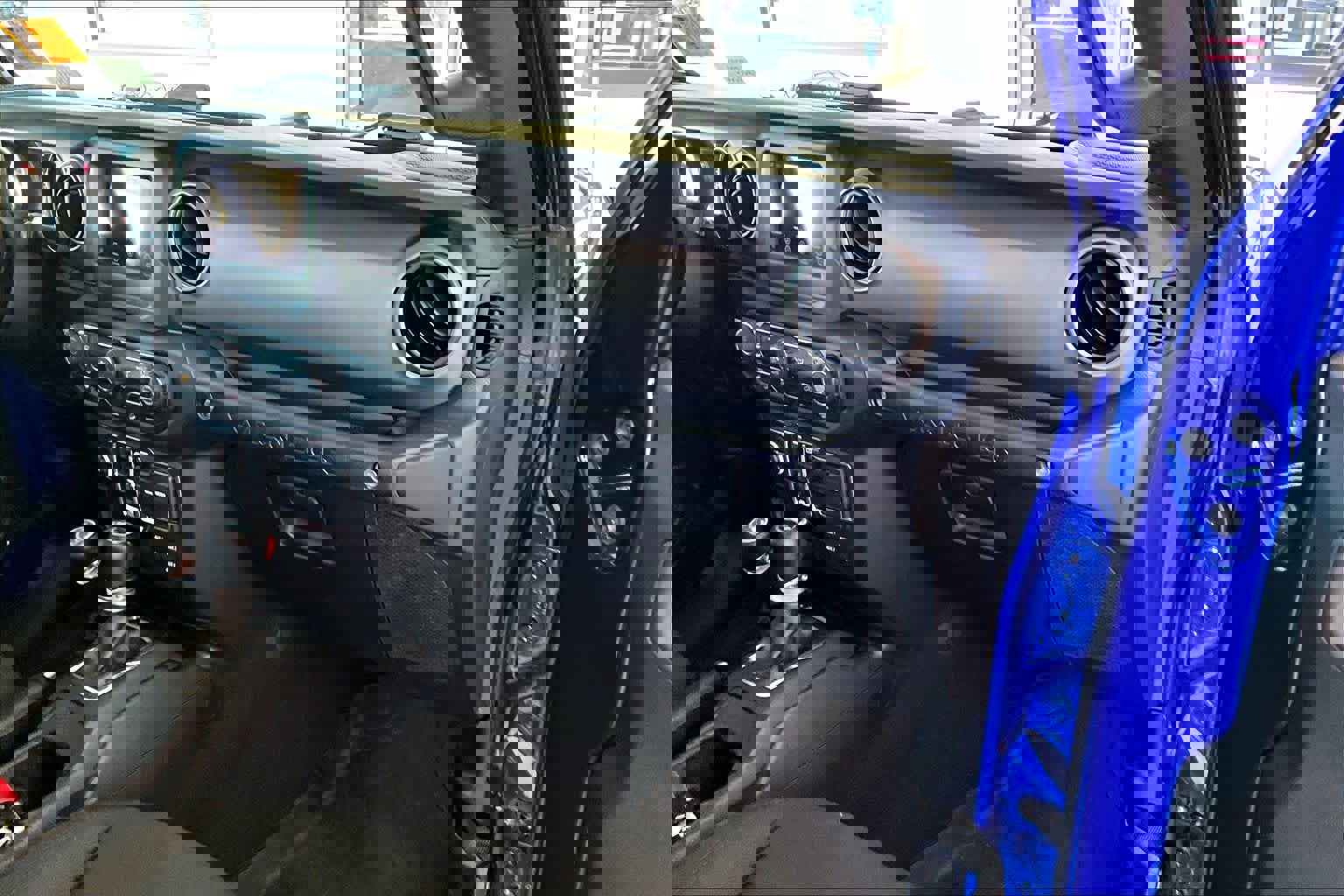 Used 2019 Jeep Wrangler Unlimited Sport S image 17