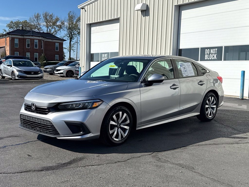 Used 2023 Honda Civic LX image 3