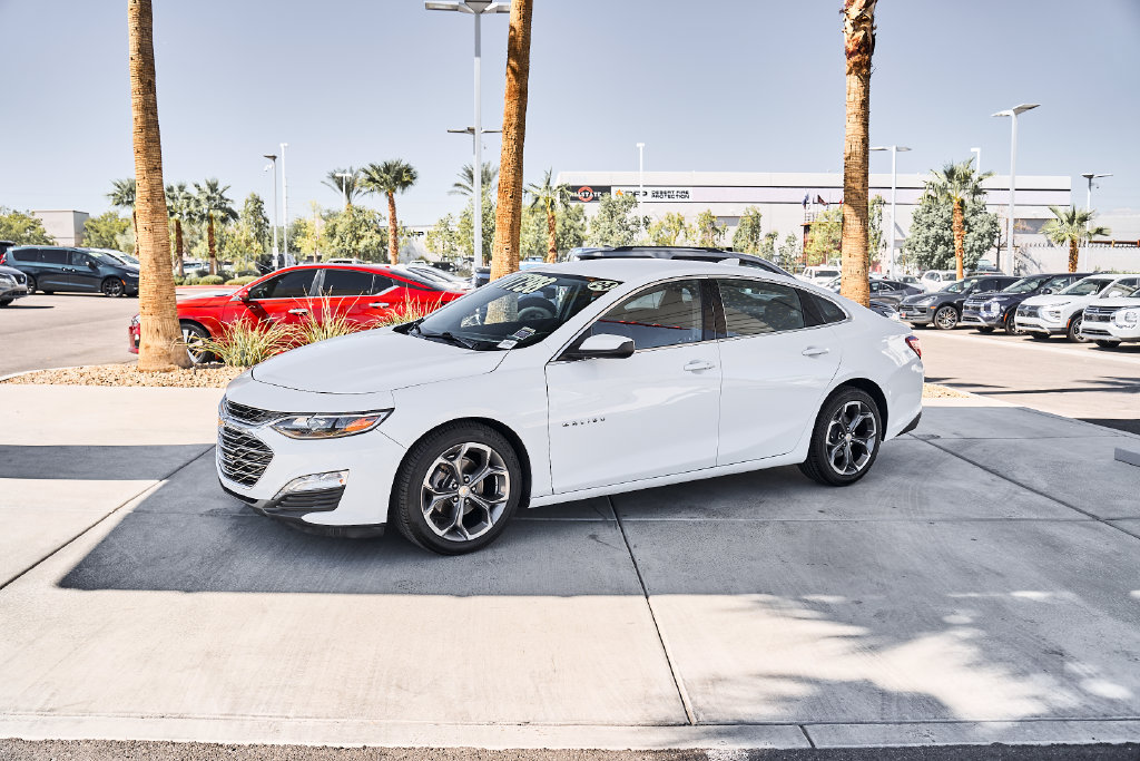 Used 2024 Chevrolet Malibu LT FWD image 5