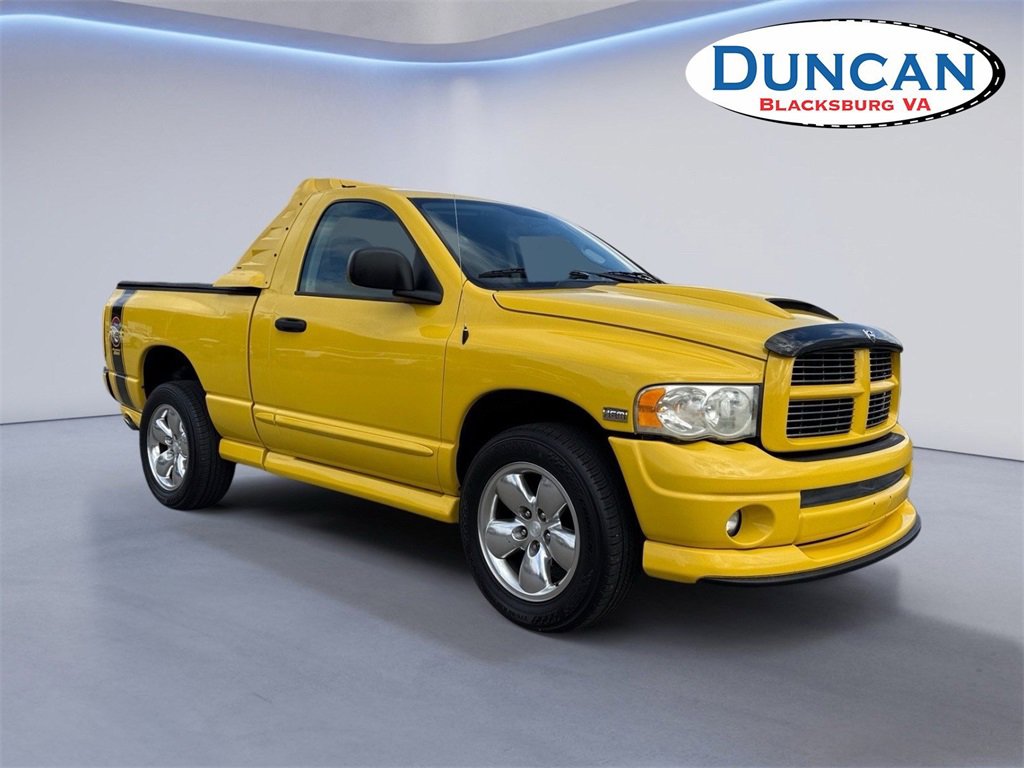 Used 2004 Dodge Ram 1500 Truck SLT w/ Sport Appearance Group image 1
