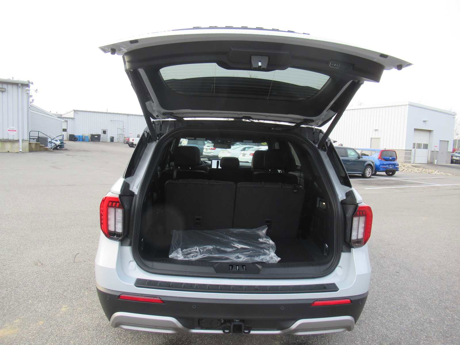 New 2026 Ford Explorer Platinum AWD/4WD image 19