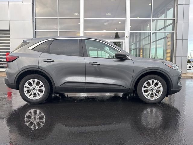 Used 2023 Ford Escape Active w/ Cold Weather Package image 8