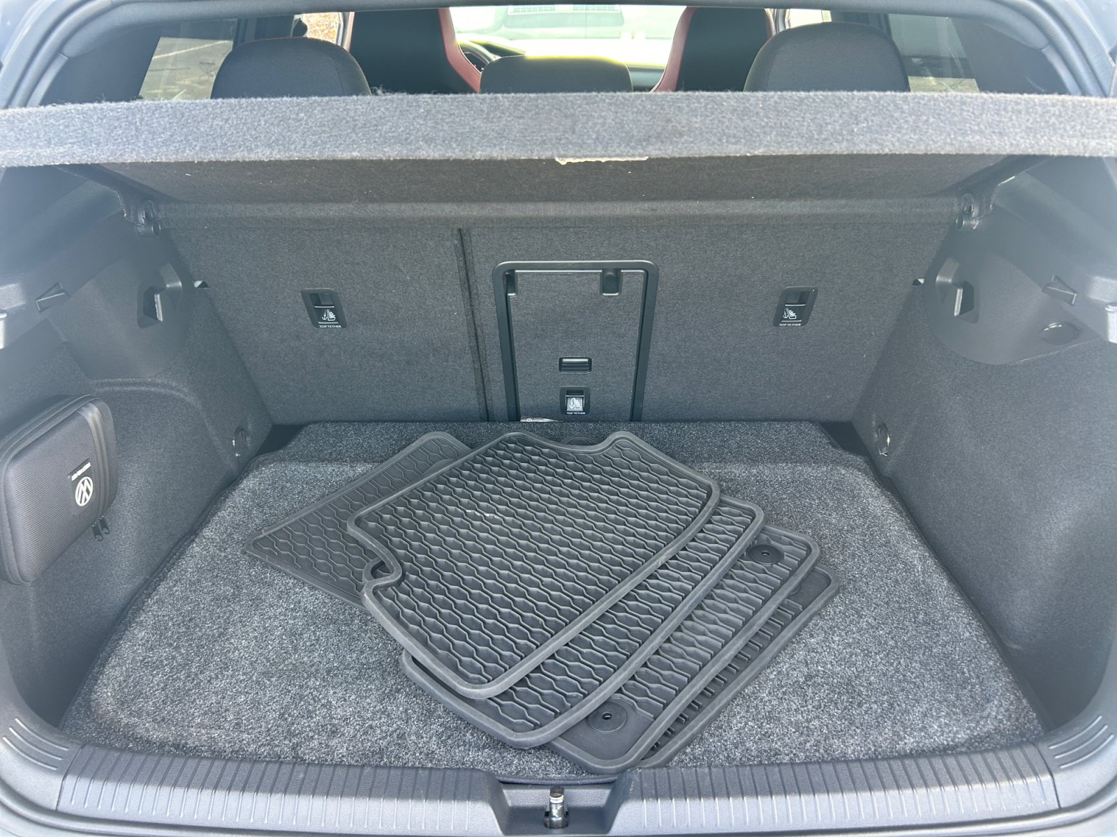 Certified 2024 Volkswagen GTI S FWD image 31