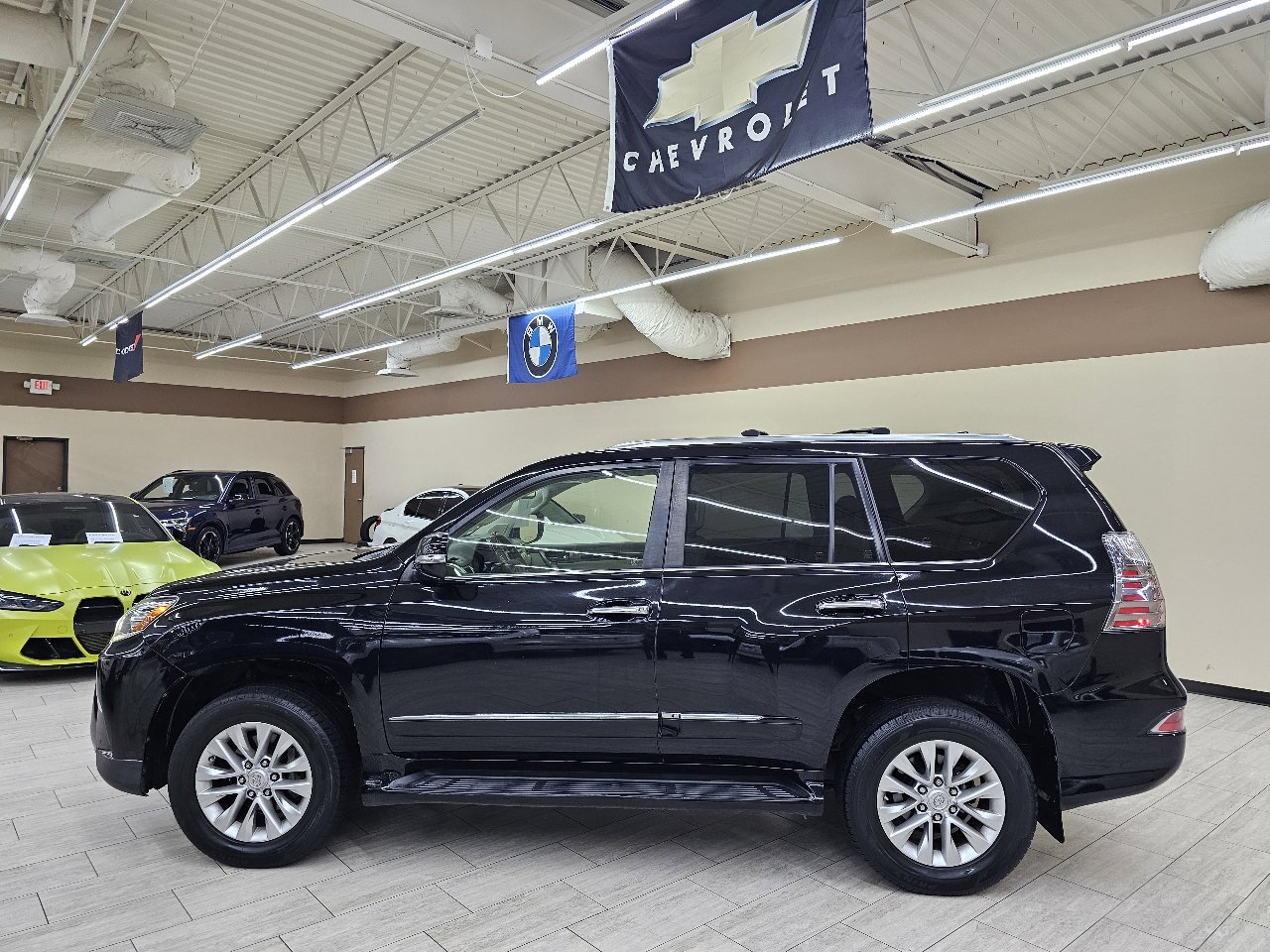 Used 2017 Lexus GX 460 Premium image 10