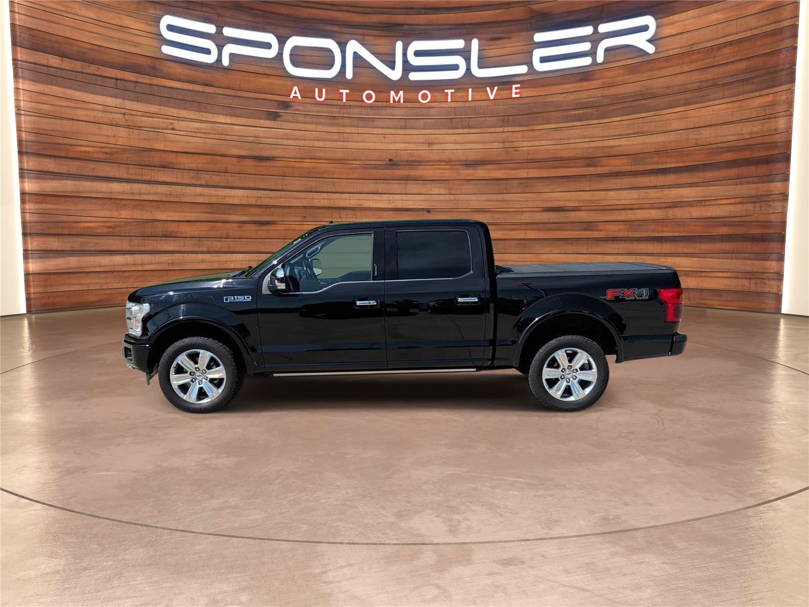 Used 2019 Ford F150 Platinum w/ Equipment Group 701A Luxury AWD/4WD image 2