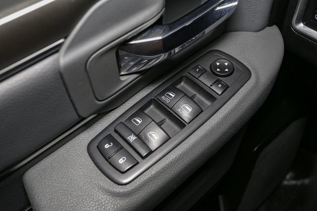 Used 2020 RAM 1500 Warlock w/ Electronics Group AWD/4WD image 32
