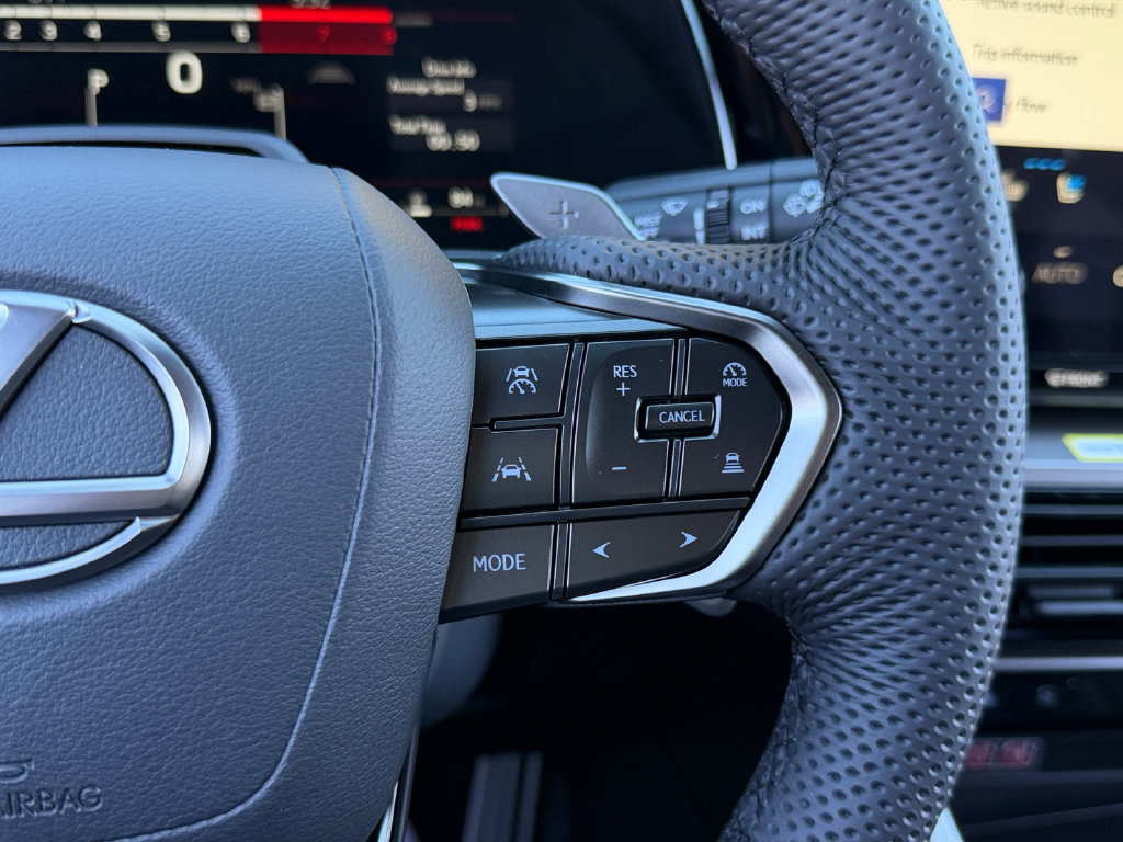 New 2026 Lexus TX 500h AWD w/ Technology Package image 16