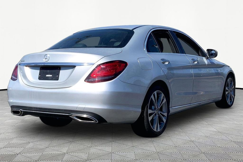 Used 2020 Mercedes-Benz C 300 Sedan image 5