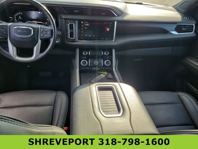 Used 2022 GMC Yukon Denali w/ Denali Ultimate Package AWD/4WD image 21