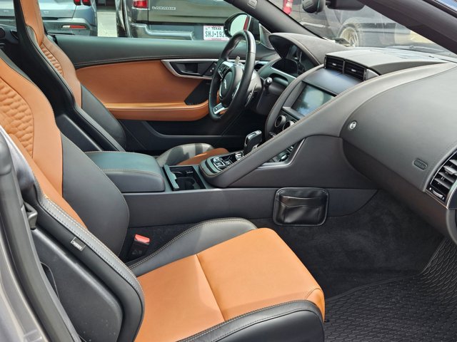 Used 2021 Jaguar F-TYPE R AWD/4WD image 16