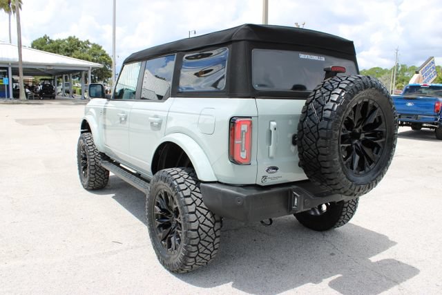 Used 2024 Ford Bronco Outer Banks AWD/4WD image 8