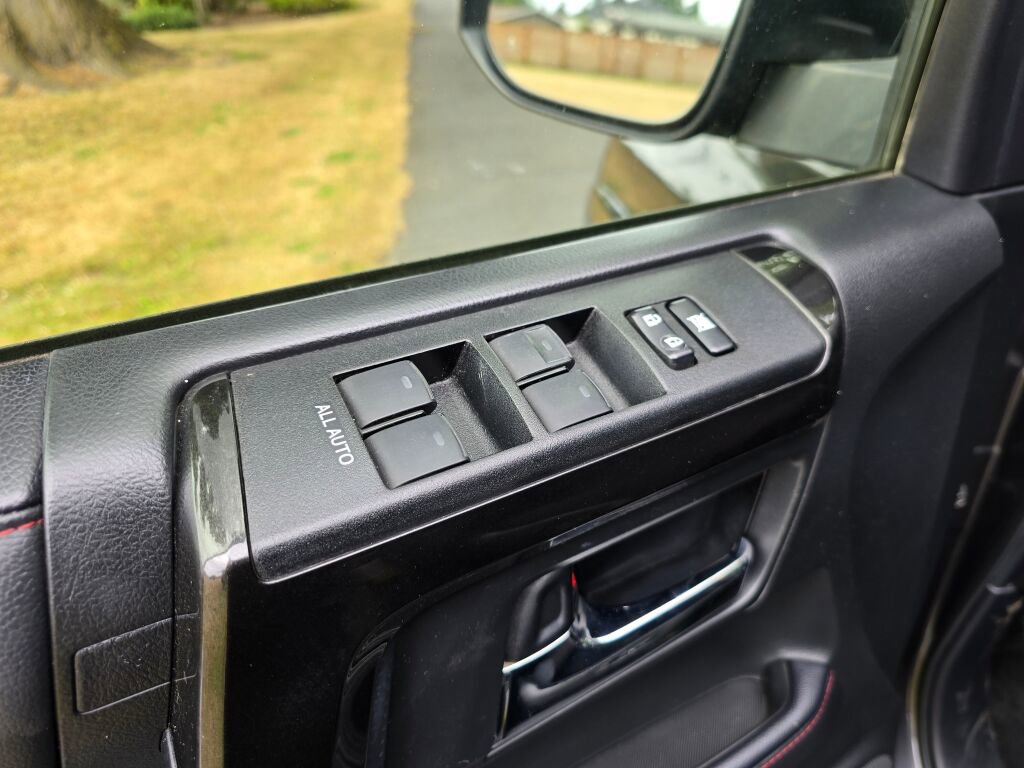 Used 2020 Toyota 4Runner SR5 image 23