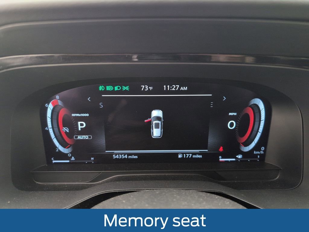 Used 2022 Nissan Pathfinder Platinum w/ Cargo Package image 27