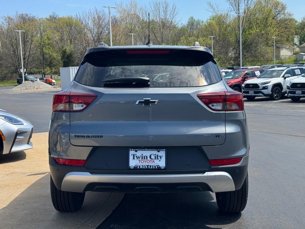 Used 2021 Chevrolet TrailBlazer LT w/ Convenience Package image 5