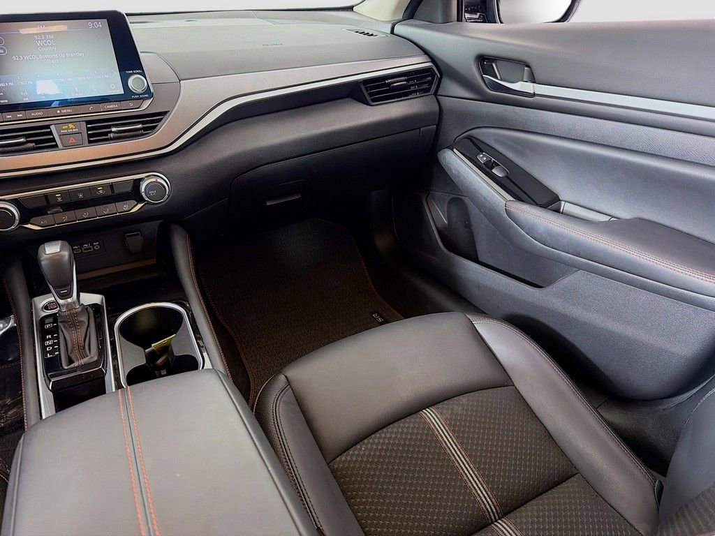 Used 2024 Nissan Altima 2.5 SR image 23