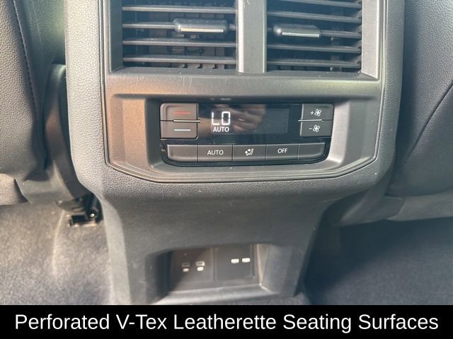 Used 2023 Volkswagen Atlas SE image 17