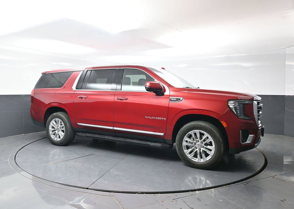 Used 2024 GMC Yukon XL SLT w/ SLT Luxury Package AWD/4WD image 6