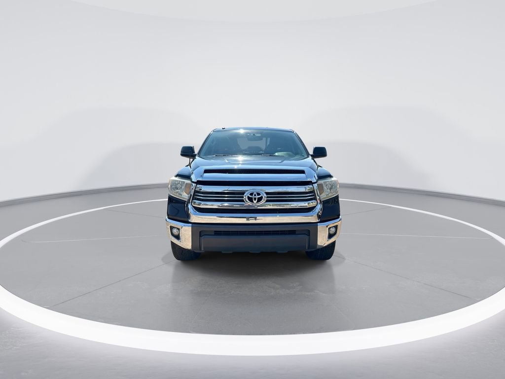 Used 2016 Toyota Tundra SR5 w/ SR5 Upgrade Package image 3