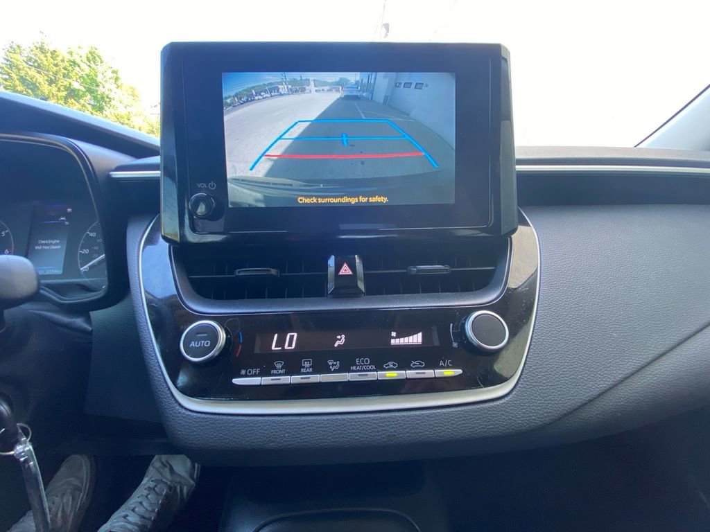 Used 2025 Toyota Corolla LE FWD image 13