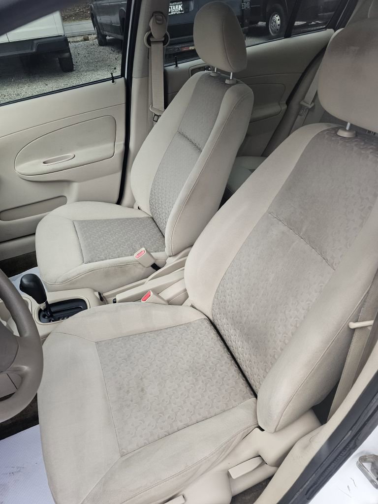 Used 2007 Chevrolet Cobalt LS w/ Enhanced Safety Package image 15