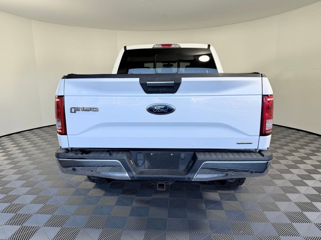 Used 2016 Ford F150 XLT w/ Equipment Group 302A Luxury image 4