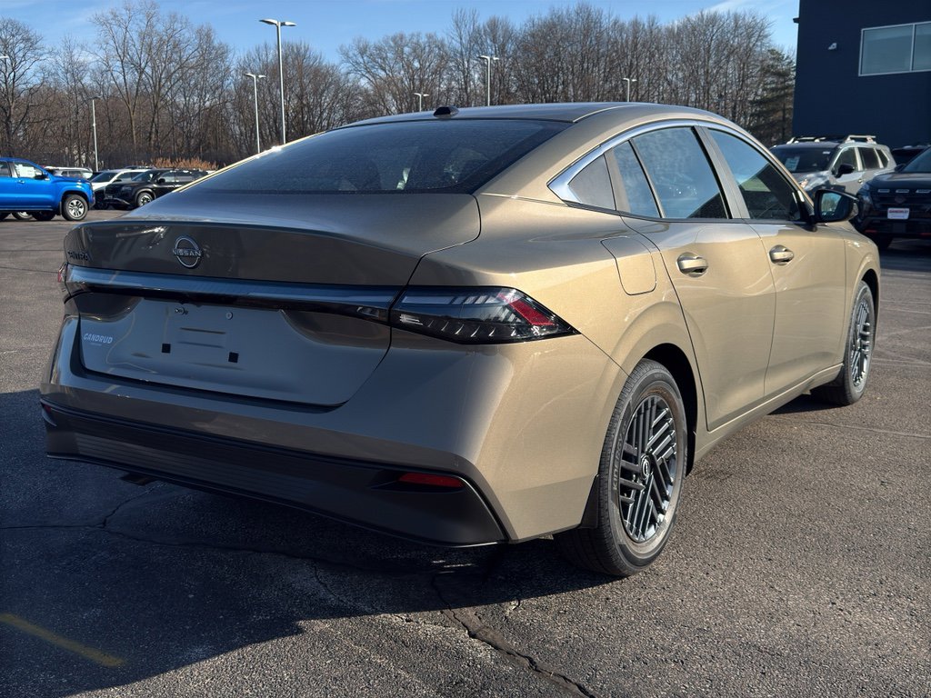 New 2026 Nissan Sentra SV image 5