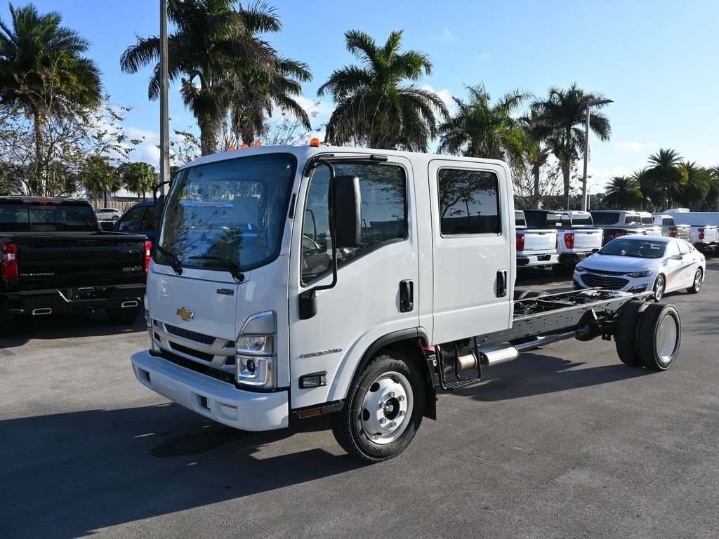 New 2025 Chevrolet Low Cab Forward RWD image 2