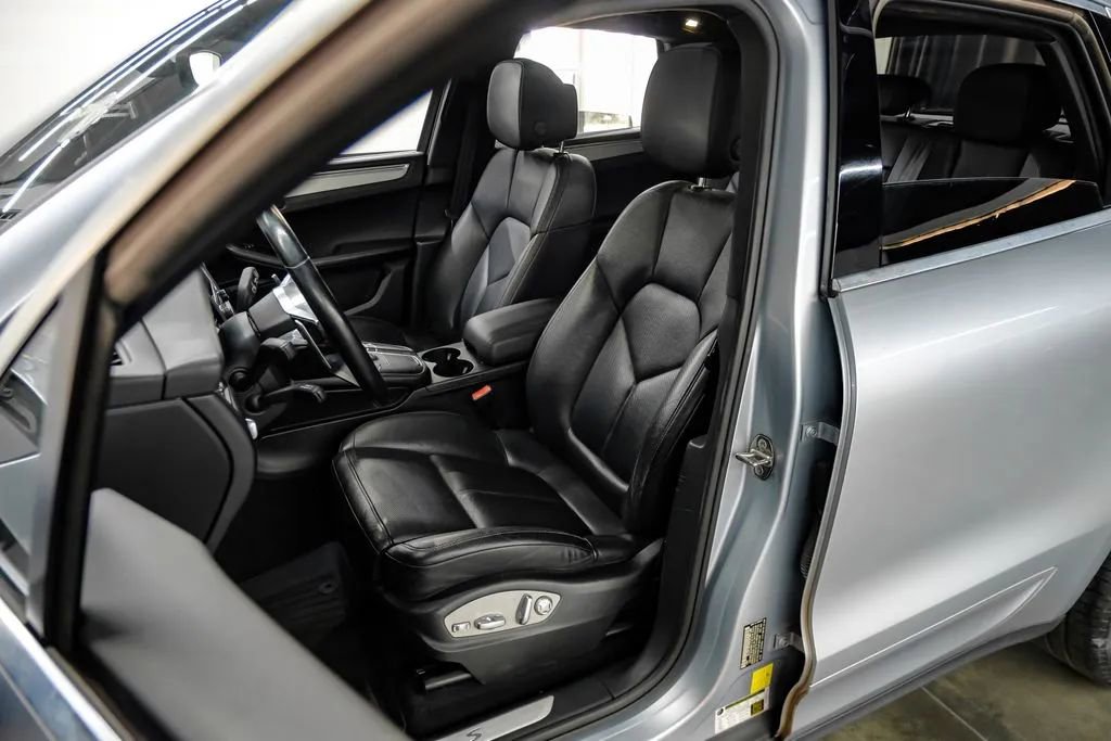 Used 2017 Porsche Macan S AWD/4WD image 39