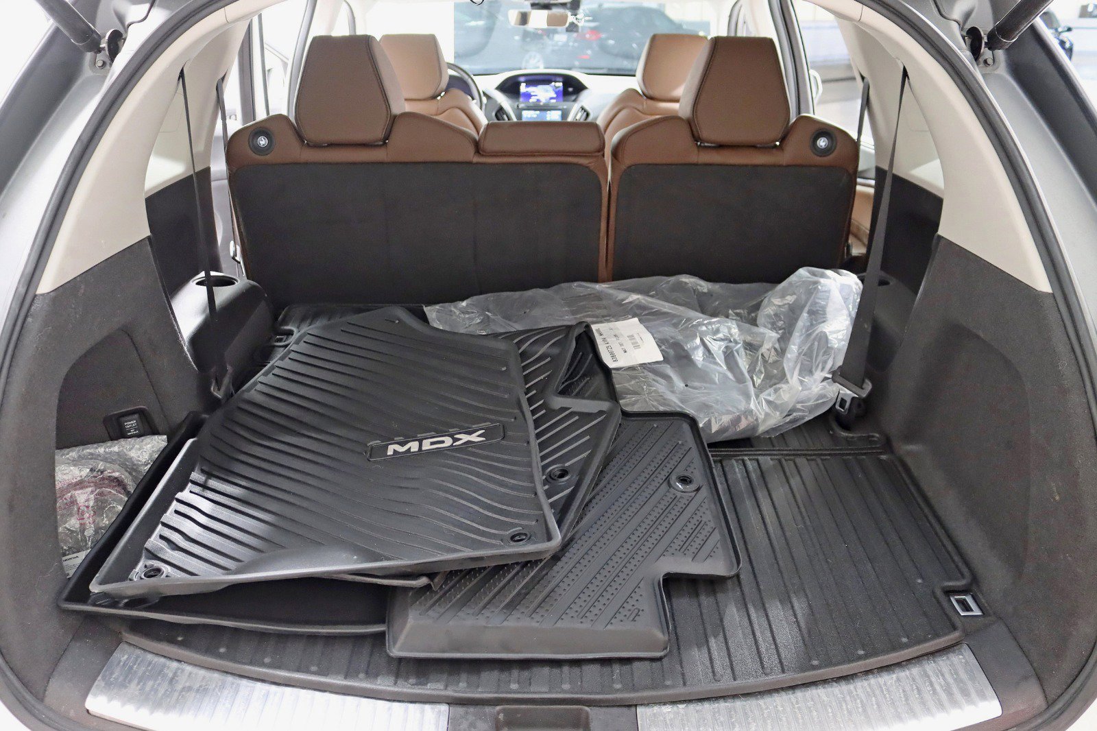 Used 2018 Acura MDX w/ Advance & Entertainment image 39