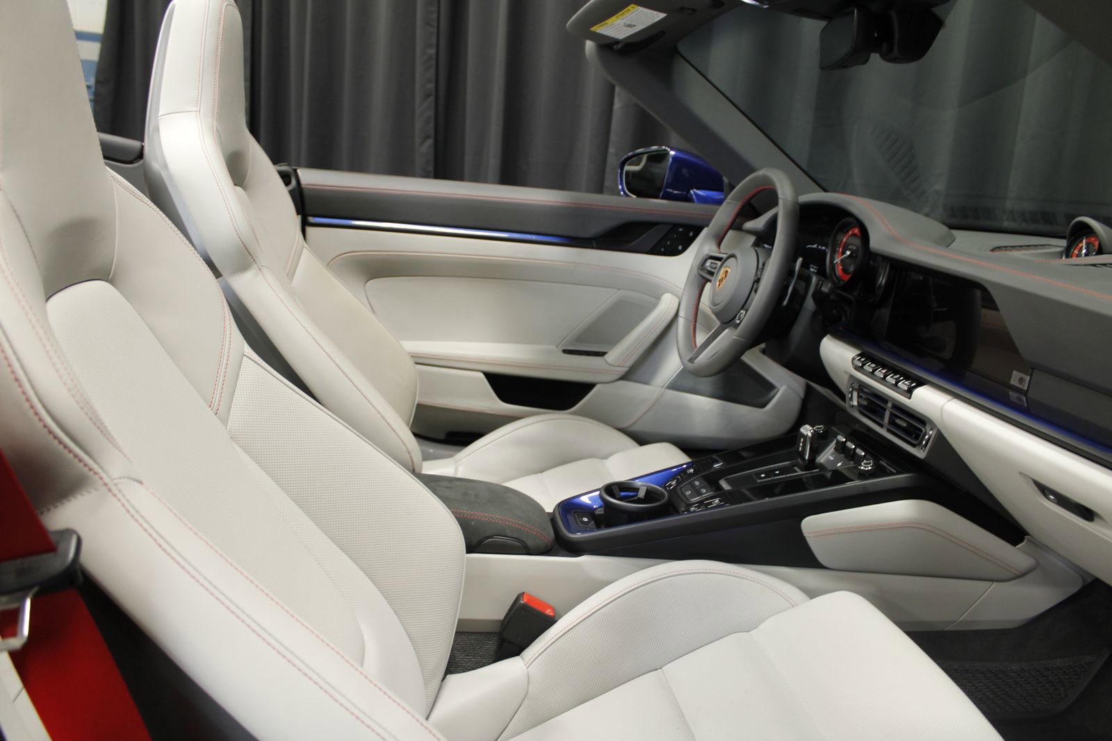 Used 2024 Porsche 911 Carrera 4 GTS image 30