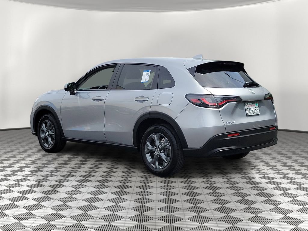 Certified 2026 Honda HR-V LX image 4