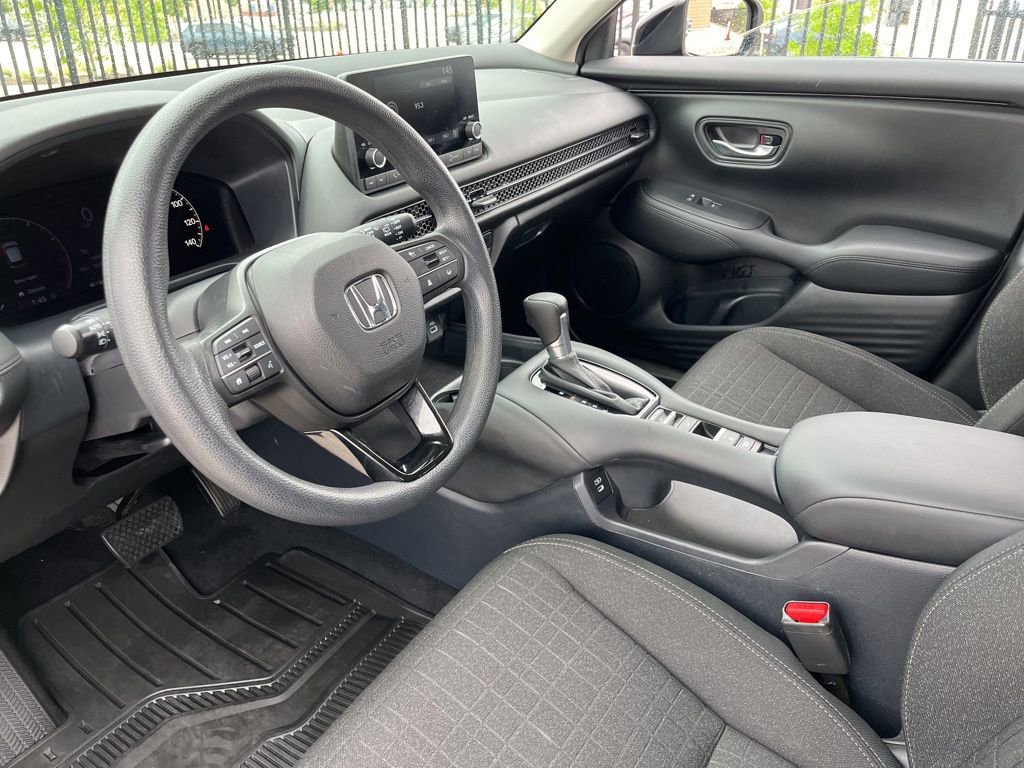 Certified 2024 Honda HR-V LX image 18