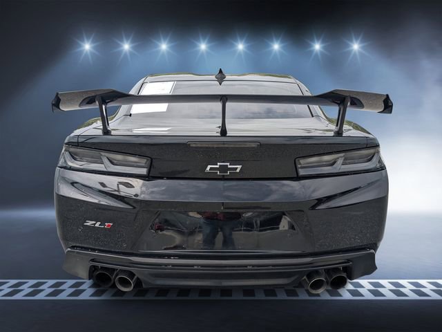 Used 2018 Chevrolet Camaro ZL1 image 4