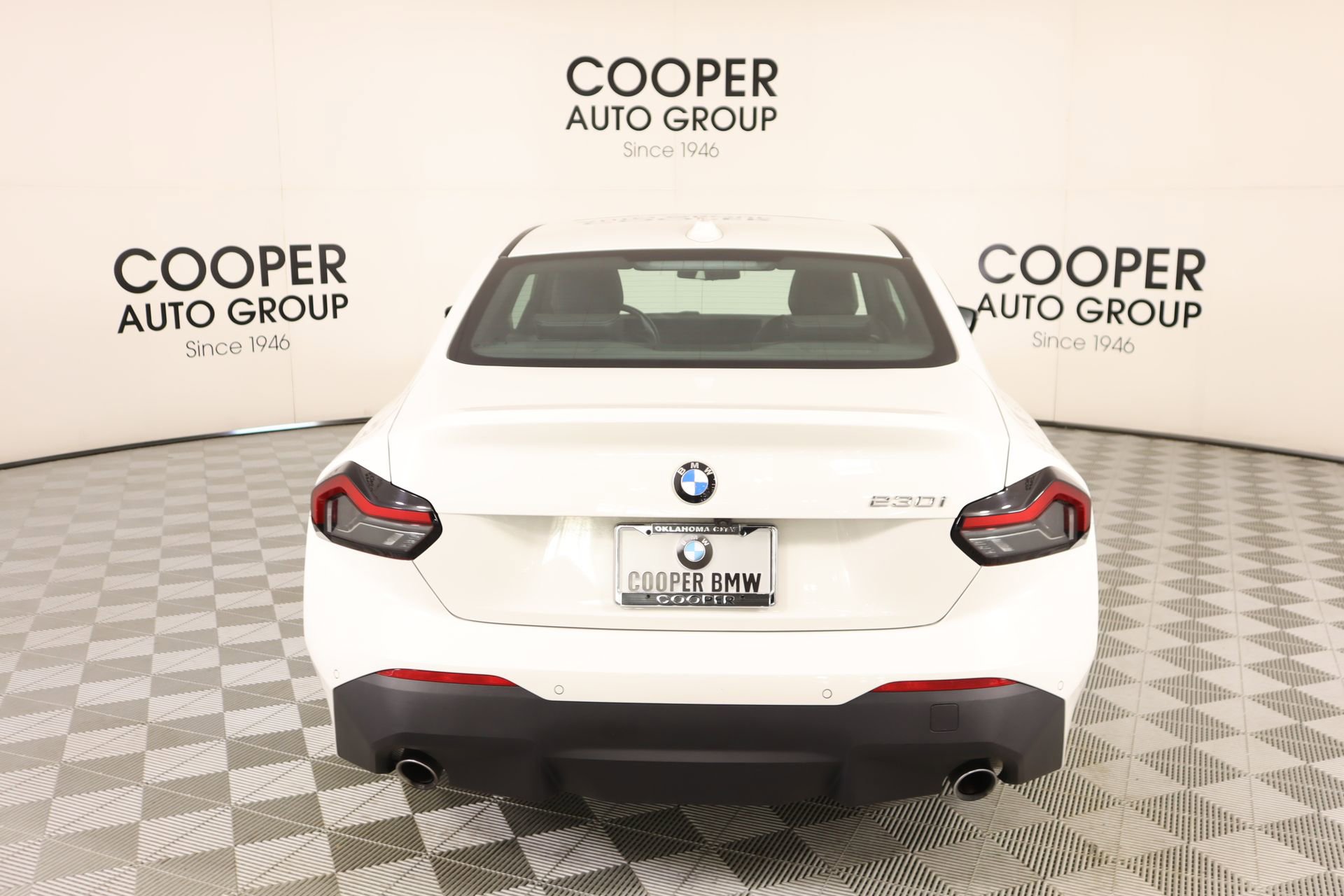 Used 2024 BMW 230i Coupe w/ Premium Package image 22