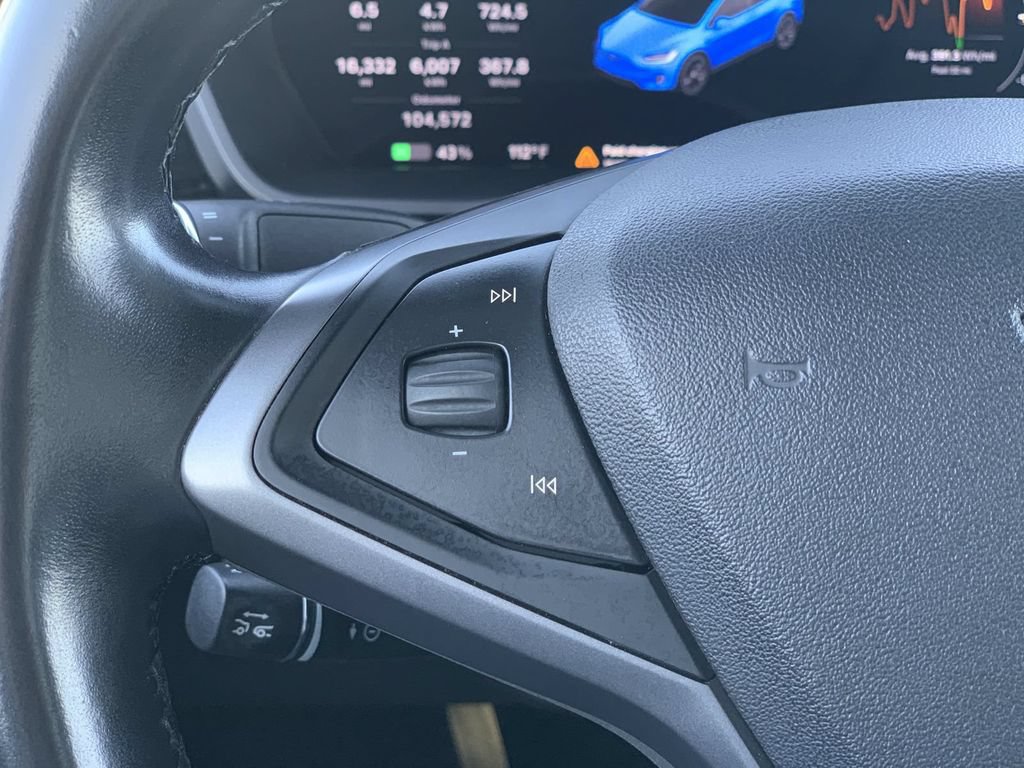 Used 2018 Tesla Model X 75D AWD/4WD image 15