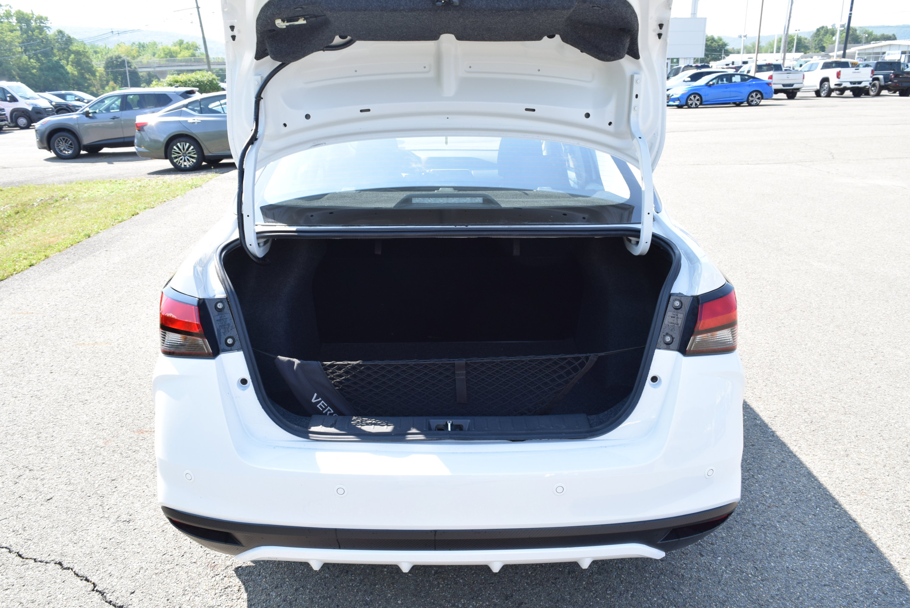 New 2025 Nissan Versa S w/ Trunk Package image 9
