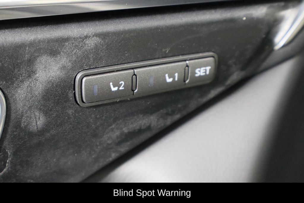 Used 2018 INFINITI Q60 3.0t Luxe w/ Sensory Package 3.0T Luxe image 14